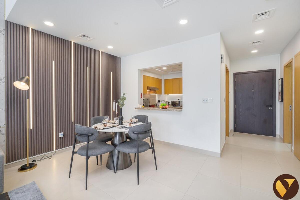 Vogue Fully Renovated Brand New Spacious One Bedroom With Balcony With Amazing Burj View From The Swimming Pool Located Bellevue Tower Downtown Walkable To Burj Khalifa And The Mall